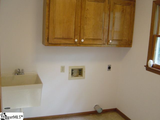 310 Foxhound Road Simpsonville, SC 29680 - Photo 12 of 23 Gallery Image 12