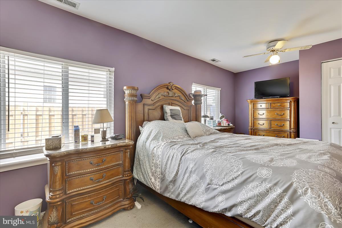 225 Lake Road Pasadena, MD 21122 - Photo 11 of 30 Bedroom (Master)