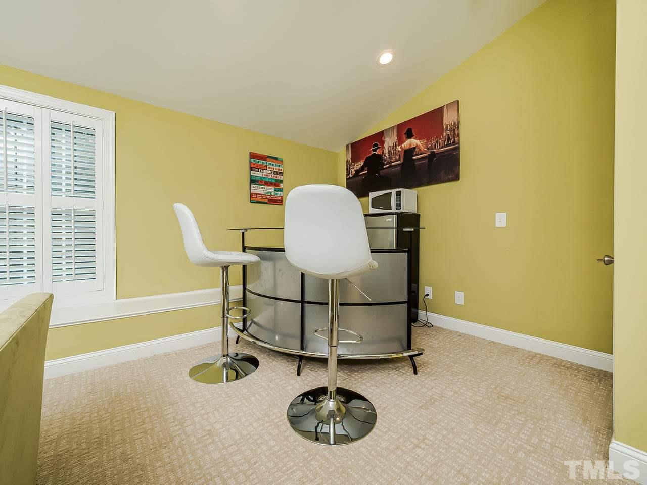 2701 Waterloo Court Raleigh, NC 27613 - Photo 23 of 30