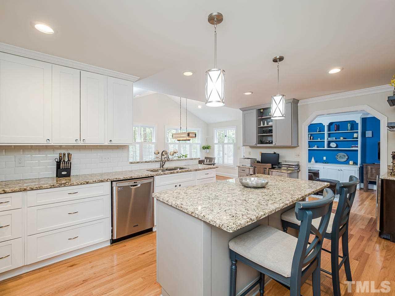 2701 Waterloo Court Raleigh, NC 27613 - Photo 8 of 30