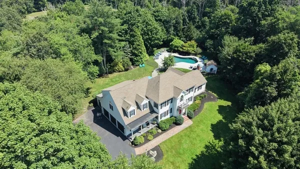 $1,695,000 | 60 Old Oaken Bucket Road, Norwell, MA 02061
