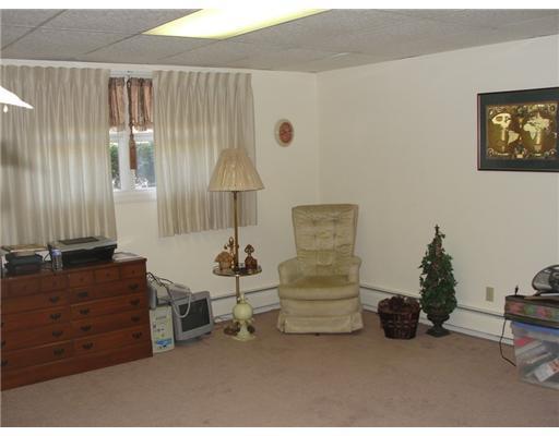 2670 Carousel Drive Springfield, OH 45503 - Photo 9 of 12