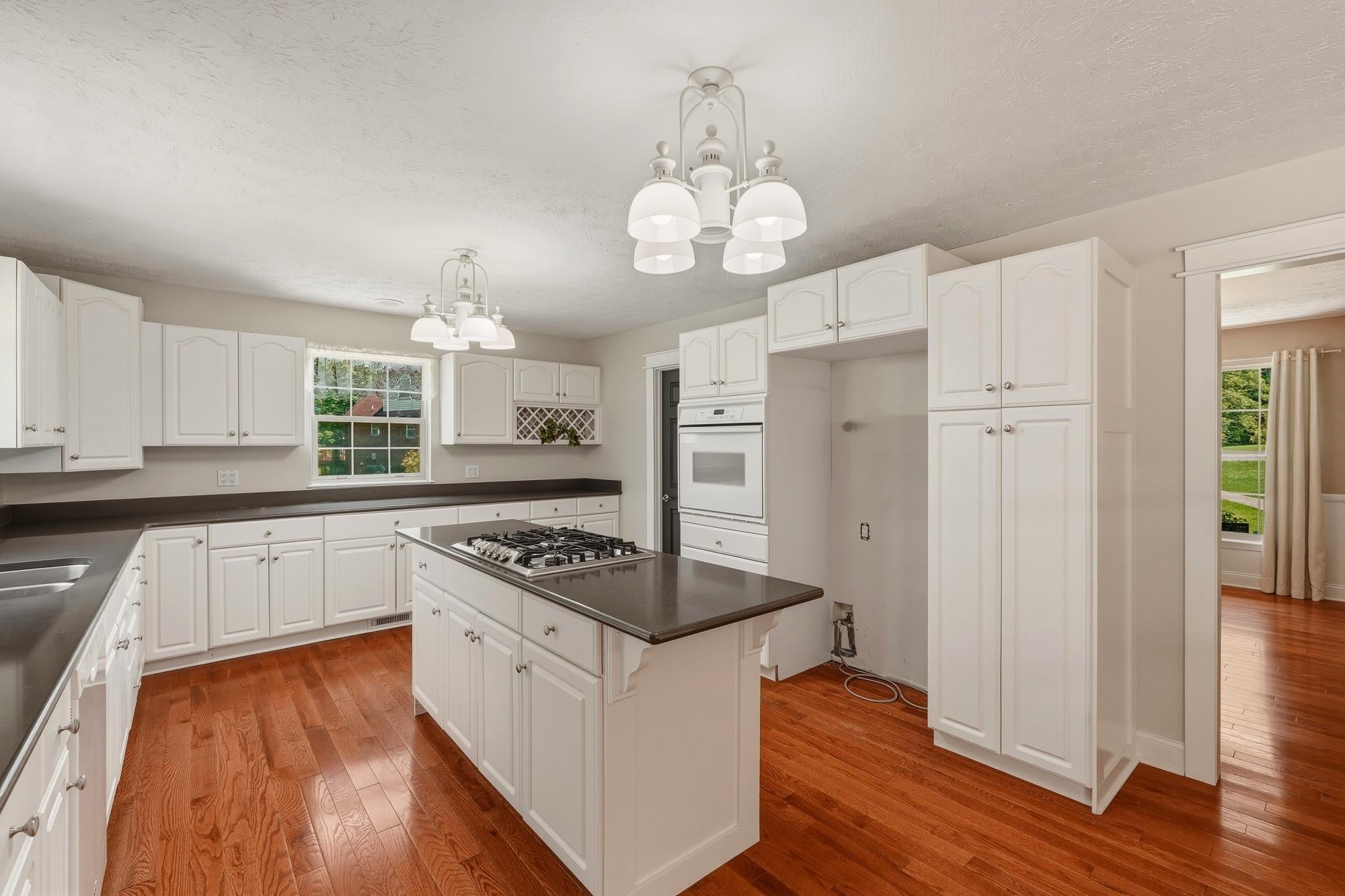 52 Timberlane Road Milton, WV 25541 - Photo 9 of 32 Gallery Image 9