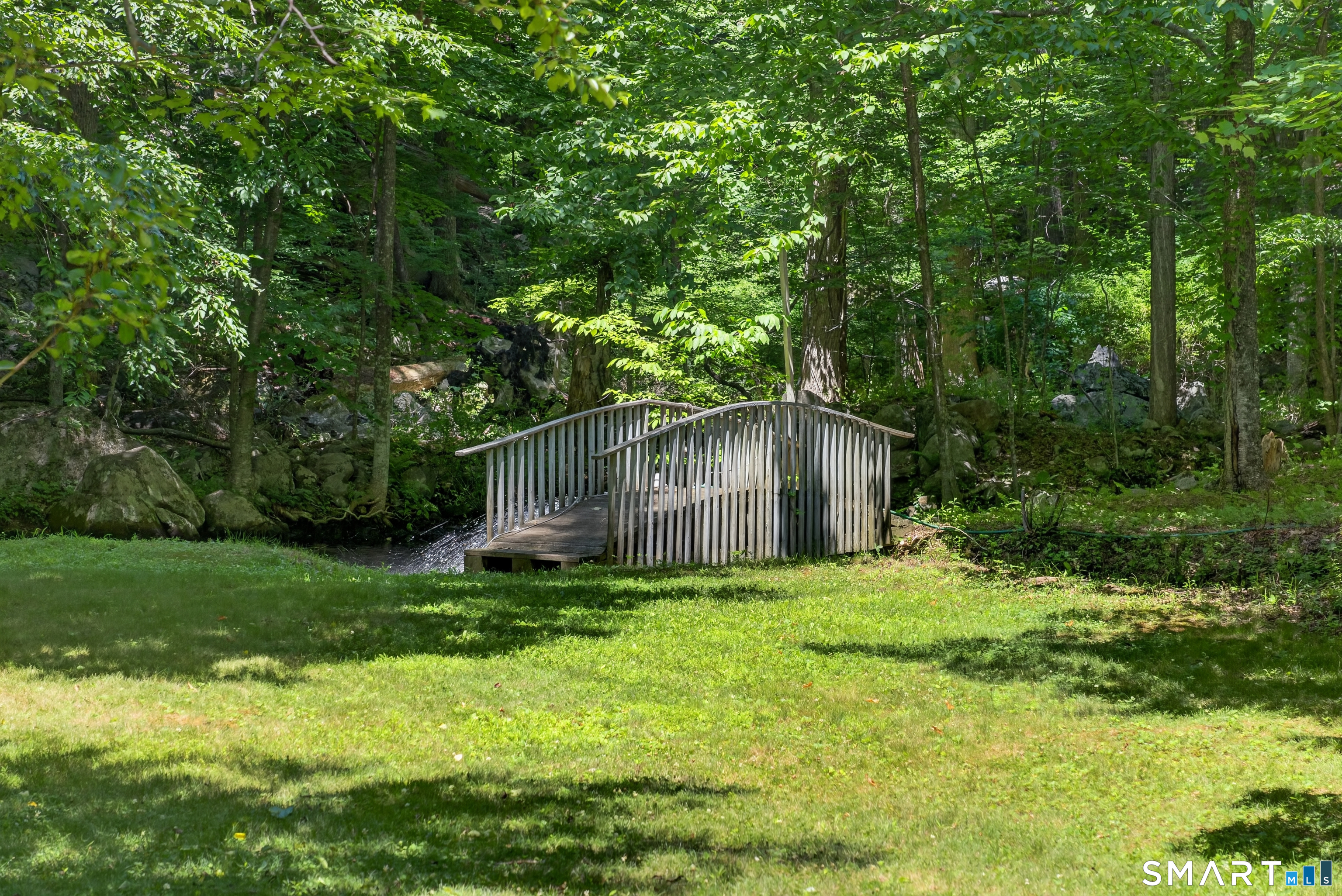 119 Peaceable Street Redding, CT 06896 - Photo 32 of 40