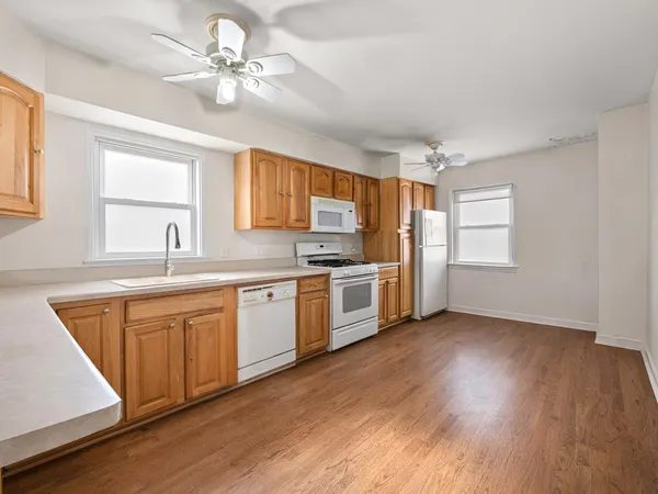 $350,000 | 2356 Lathrop Avenue, North Riverside, IL 60546