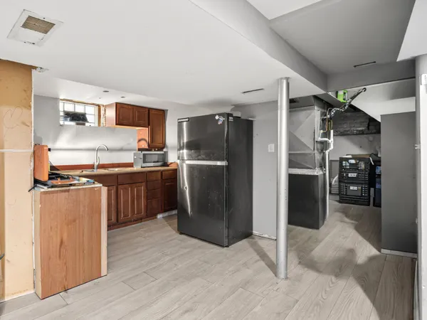 $350,000 | 2356 Lathrop Avenue, North Riverside, IL 60546