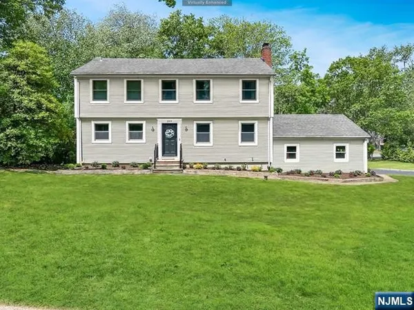 $6,000 | 204 Deerfield Lane, Franklin Lakes, NJ 07417