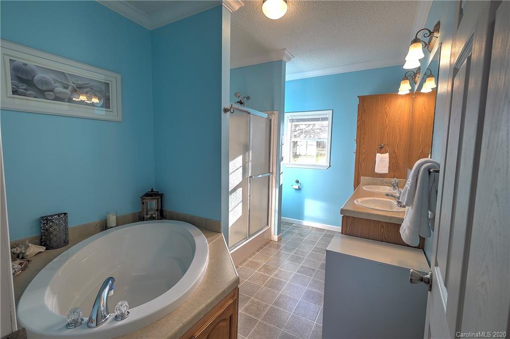 145 Pheasant Run Road Troutman, NC 28166 - Photo 14 of 24 Gallery Image 14