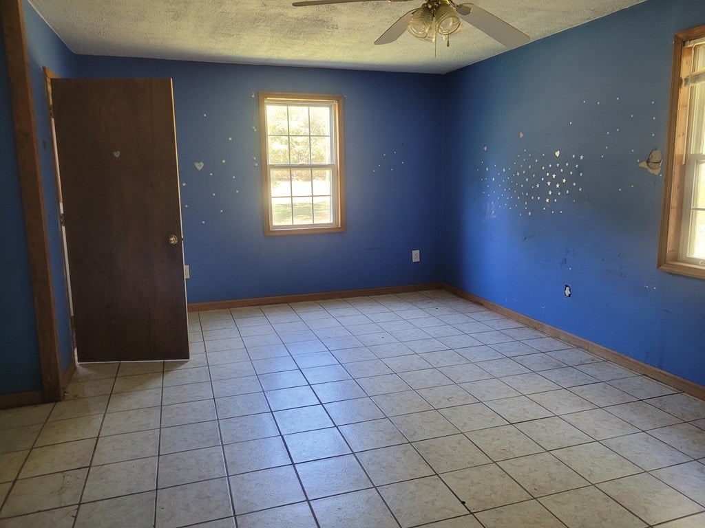 931 Fairgrounds Road Farmville, VA 23901 - Photo 9 of 11 Gallery Image 9