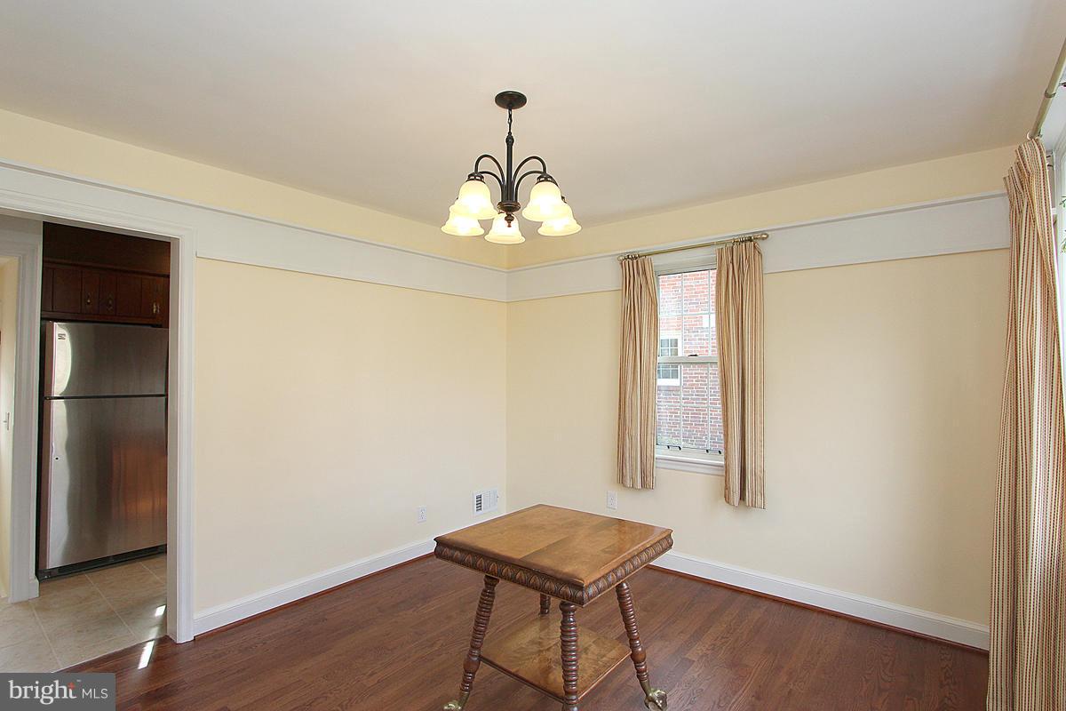 1027 Lanark Way Silver Spring, MD 20901 - Photo 12 of 27 Dining Room