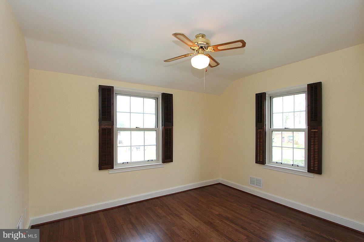 1027 Lanark Way Silver Spring, MD 20901 - Photo 24 of 27 Bedroom
