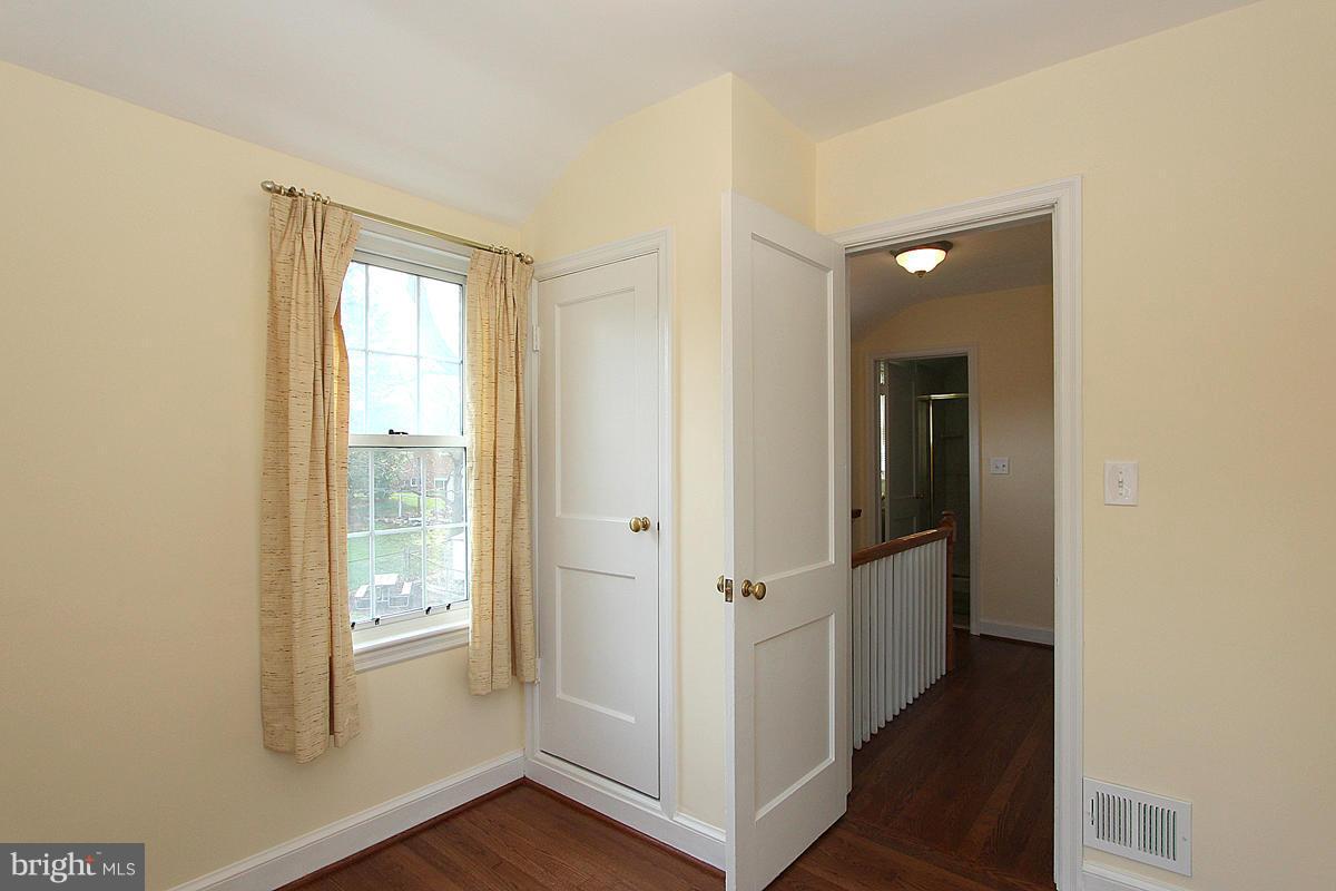 1027 Lanark Way Silver Spring, MD 20901 - Photo 27 of 27 Bedroom