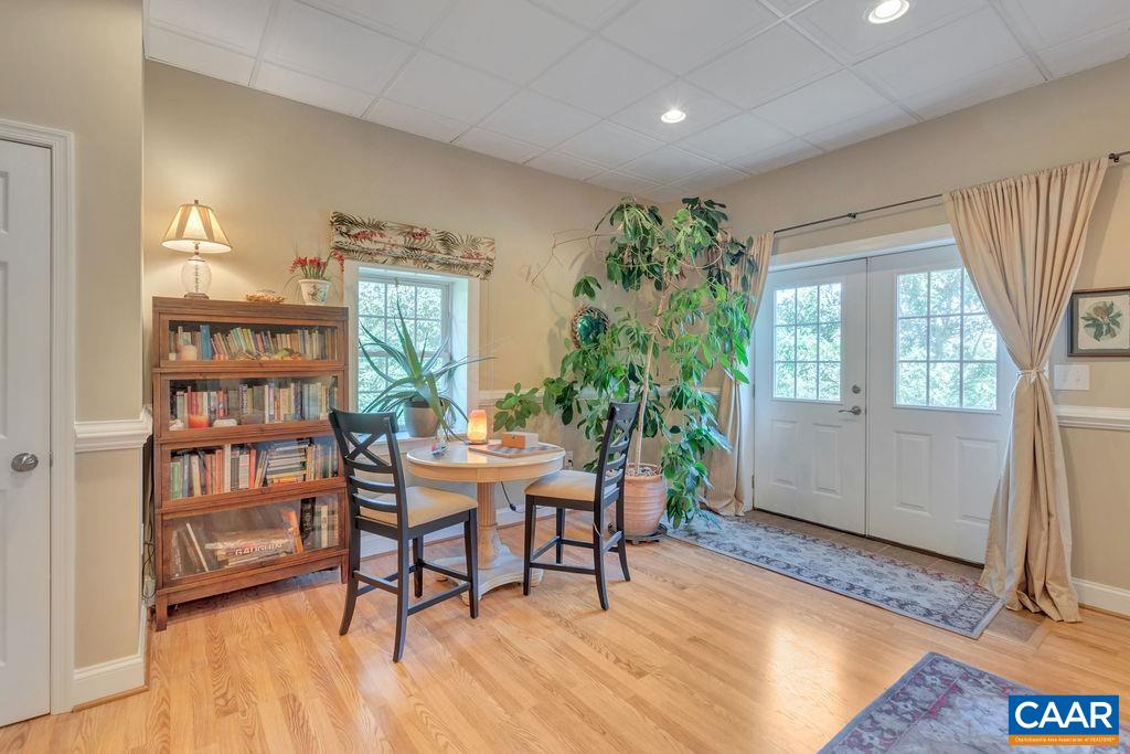 205 Old Stony Ridge Road Afton, VA 22920 - Photo 36 of 70 a workspace with furniture and a potted plant