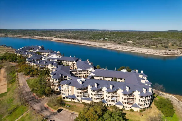 $1,700 | 3404 American Drive, Unit 2208, Lago Vista, TX 78645