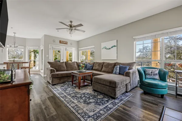 $1,700 | 3404 American Drive, Unit 2208, Lago Vista, TX 78645