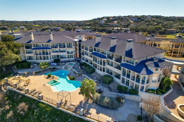 $1,700 | 3404 American Drive, Unit 2208, Lago Vista, TX 78645