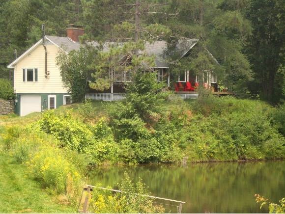 688 New Boston Road Norwich, VT 05055 - Photo 1 of 1