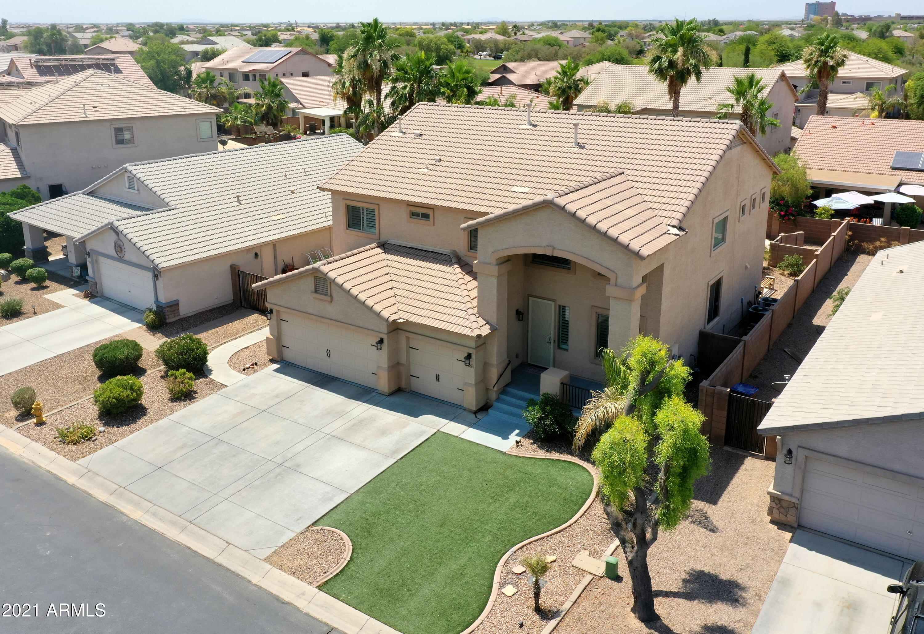 45201 West Norris Road Maricopa, AZ 85139 - Photo 4 of 27 03
