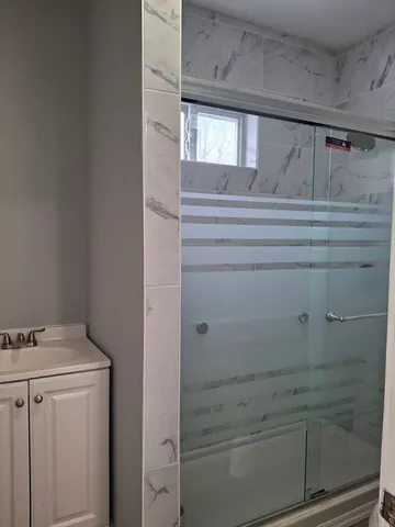 $2,200 | 14-18 Florence Street, Unit 3, Leominster, MA 01453