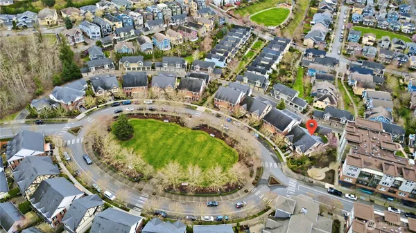 $1,198,000 | 2557 Northeast Park Drive, Issaquah, WA 98029