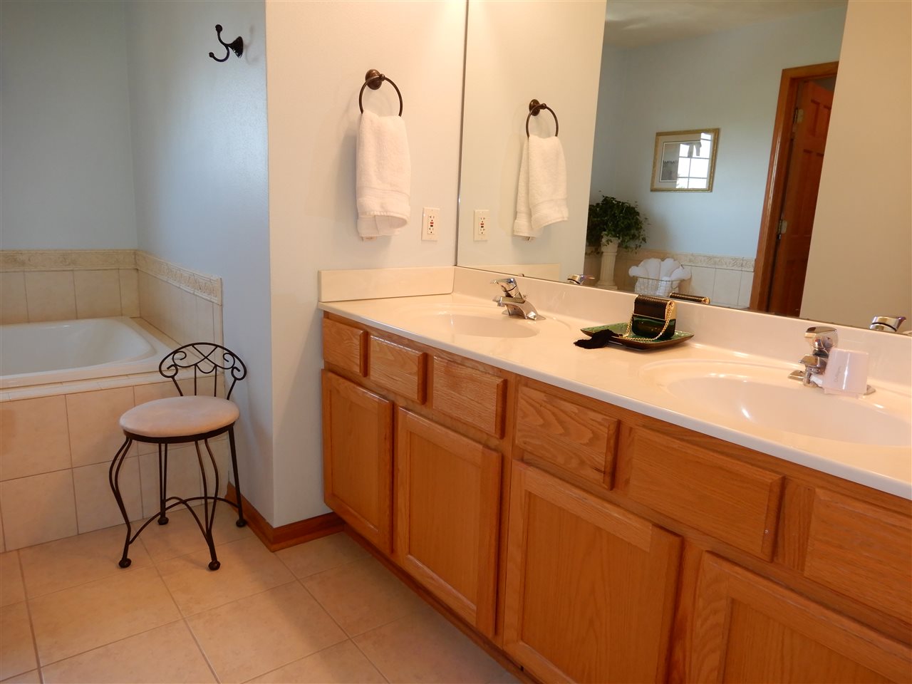 3372 Prairie Road Belvidere, IL 61008 - Photo 12 of 25 Gallery Image 12