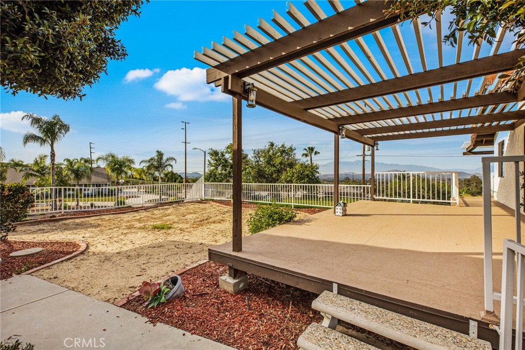 16066 Rancho Verde Circle Riverside, CA 92506 - Photo 45 of 51 a view of a backyard with sitting area