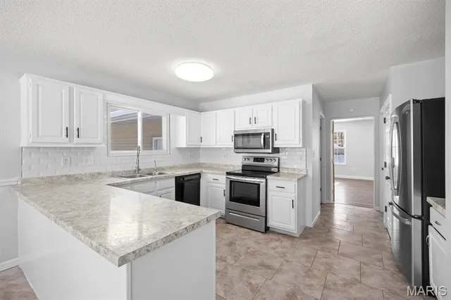 $325,000 | 1018 Timber Creek Lane, O'Fallon, IL 62269