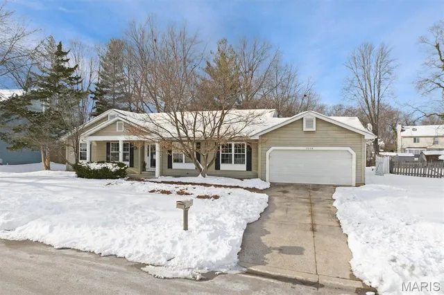 $325,000 | 1018 Timber Creek Lane, O'Fallon, IL 62269