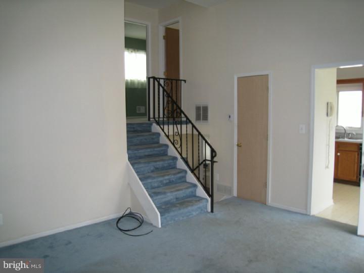 20 Dover Road Hamilton, NJ 08620 - Photo 3 of 12 Gallery Image 3