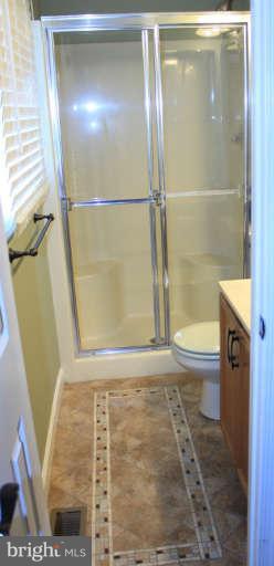 6717 Hemlock Point Road New Market, MD 21774 - Photo 20 of 30 Bath (Master)