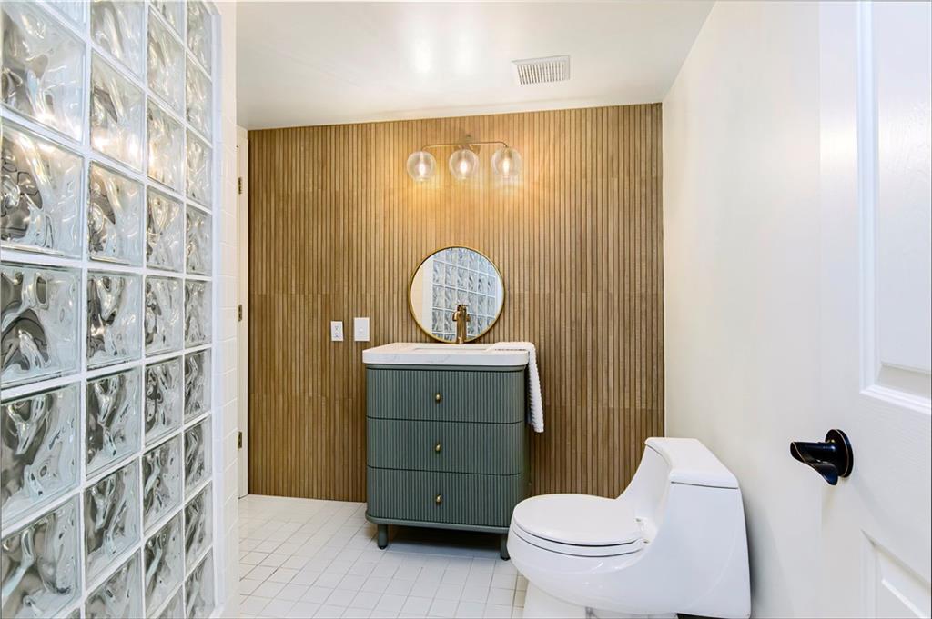 10120 Kinross Road Roswell, GA 30076 - Photo 23 of 30 Gallery Image 23