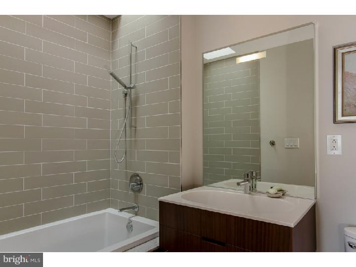 1101 Washington Avenue, Unit V1 Philadelphia, PA 19147 - Photo 11 of 25