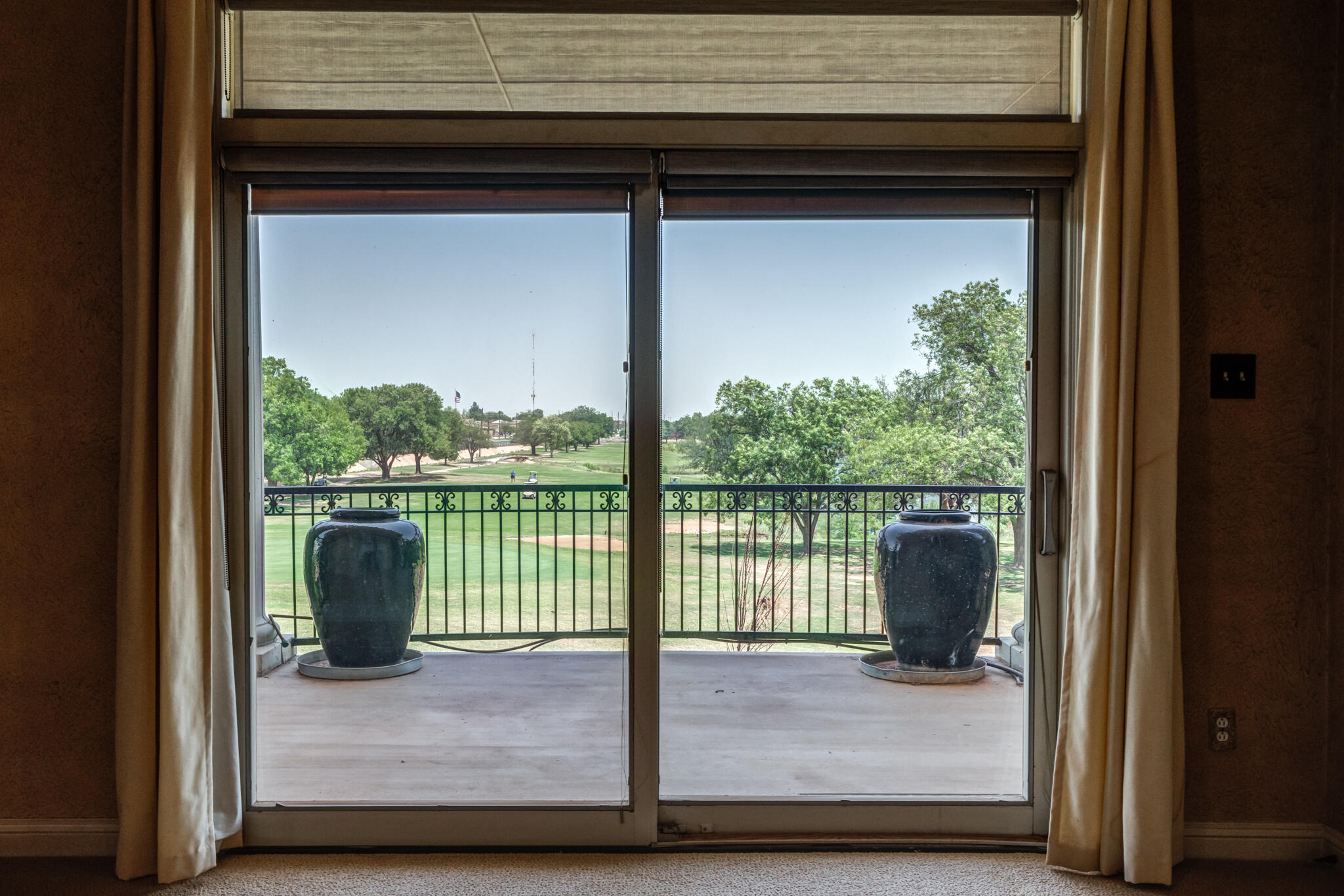 8901 York Place Lubbock, TX 79424 - Photo 33 of 45 a view of a living room and a window