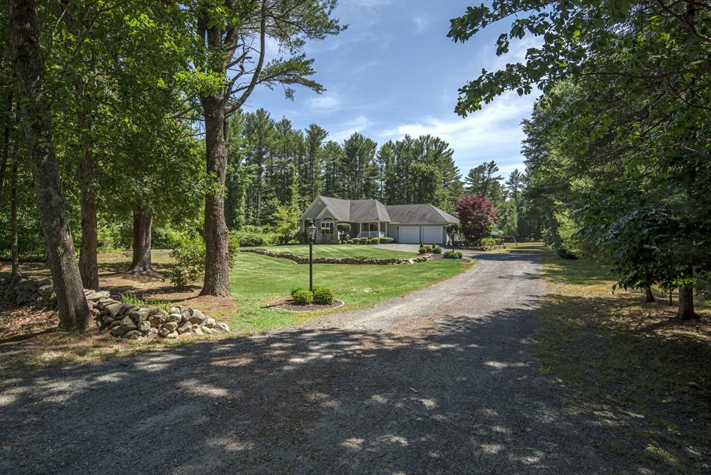1099 Walnut Plain Road Rochester, MA 02770 - Photo 2 of 40