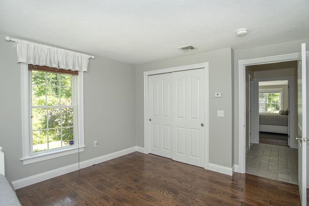 1099 Walnut Plain Road Rochester, MA 02770 - Photo 26 of 40
