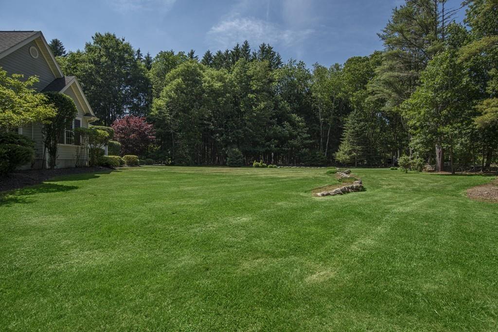 1099 Walnut Plain Road Rochester, MA 02770 - Photo 3 of 40