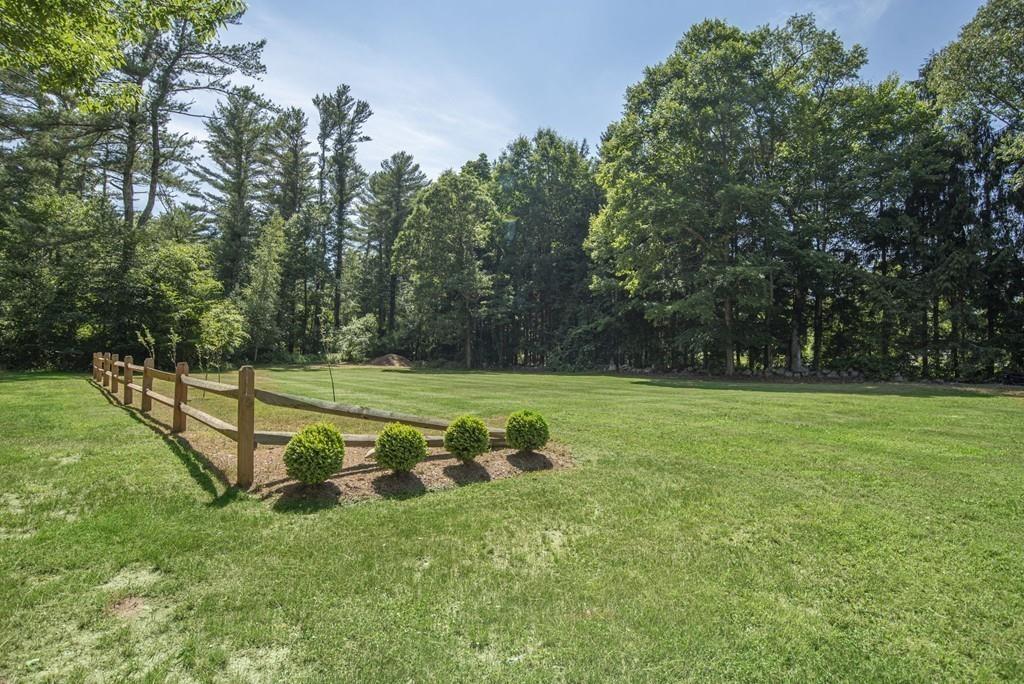 1099 Walnut Plain Road Rochester, MA 02770 - Photo 39 of 40