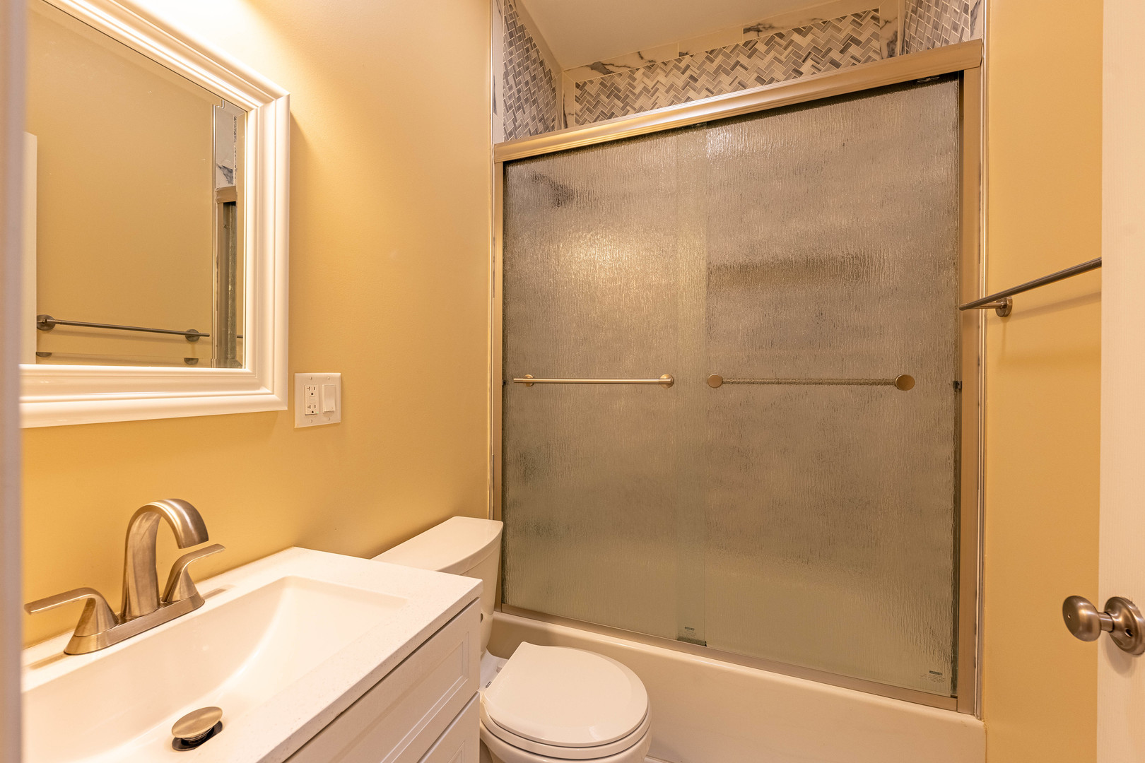 2012 West Coulter Street Chicago, IL 60608 - Photo 23 of 47 a bathroom with a sink toilet and shower