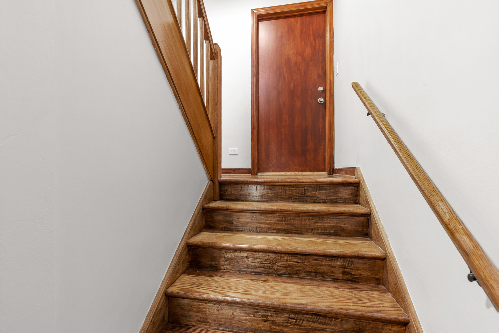 236 Callan Avenue, Unit 3 Evanston, IL 60202 - Photo 2 of 15 a view of entryway