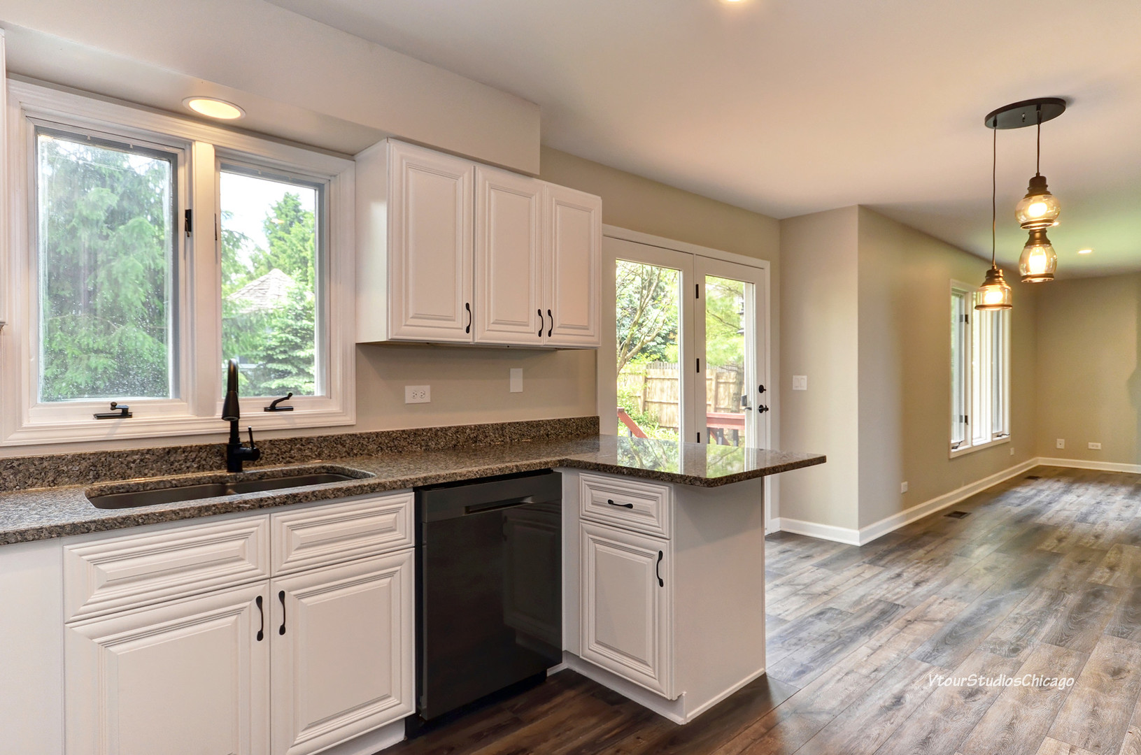 710 Ayers Street Bolingbrook, IL 60440 - Photo 16 of 52