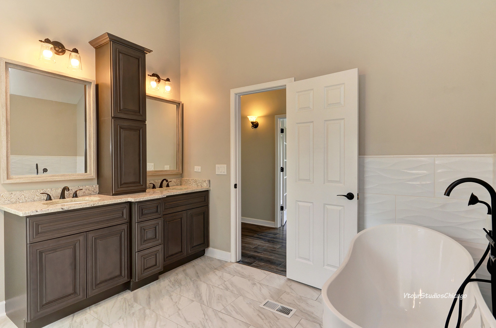 710 Ayers Street Bolingbrook, IL 60440 - Photo 28 of 52