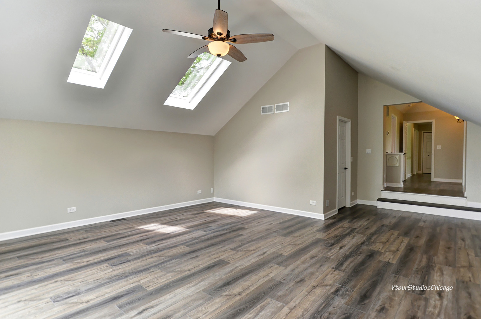 710 Ayers Street Bolingbrook, IL 60440 - Photo 31 of 52