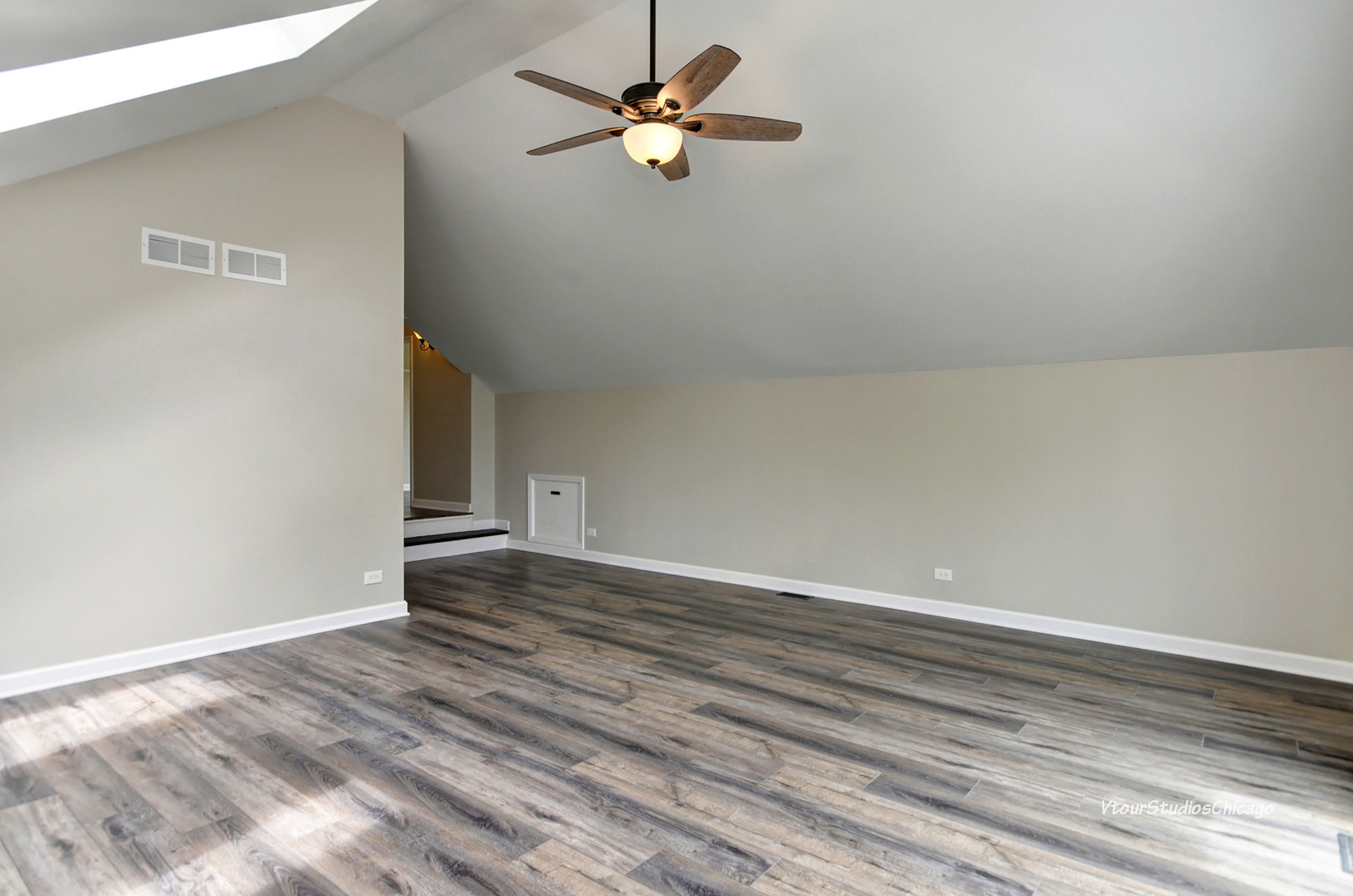 710 Ayers Street Bolingbrook, IL 60440 - Photo 32 of 52