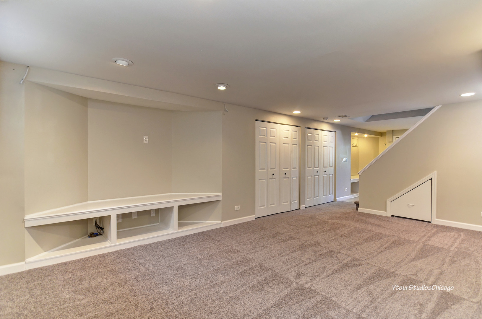 710 Ayers Street Bolingbrook, IL 60440 - Photo 43 of 52