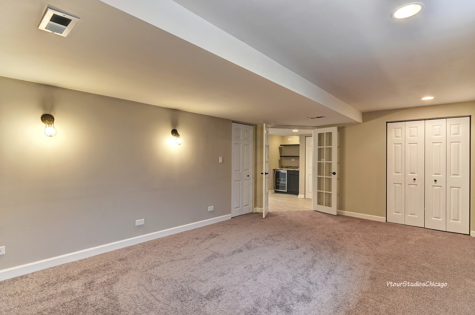 710 Ayers Street Bolingbrook, IL 60440 - Photo 49 of 52