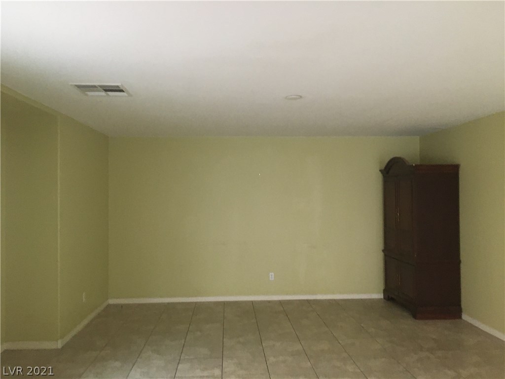 7326 Dicentra Road Las Vegas, NV 89113 - Photo 4 of 13