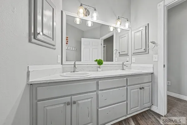 $888,900 | 160 Woodhaven Lane, Idaho Falls, ID 83404