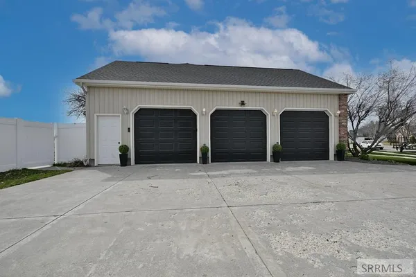 $888,900 | 160 Woodhaven Lane, Idaho Falls, ID 83404