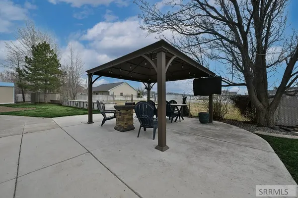 $888,900 | 160 Woodhaven Lane, Idaho Falls, ID 83404