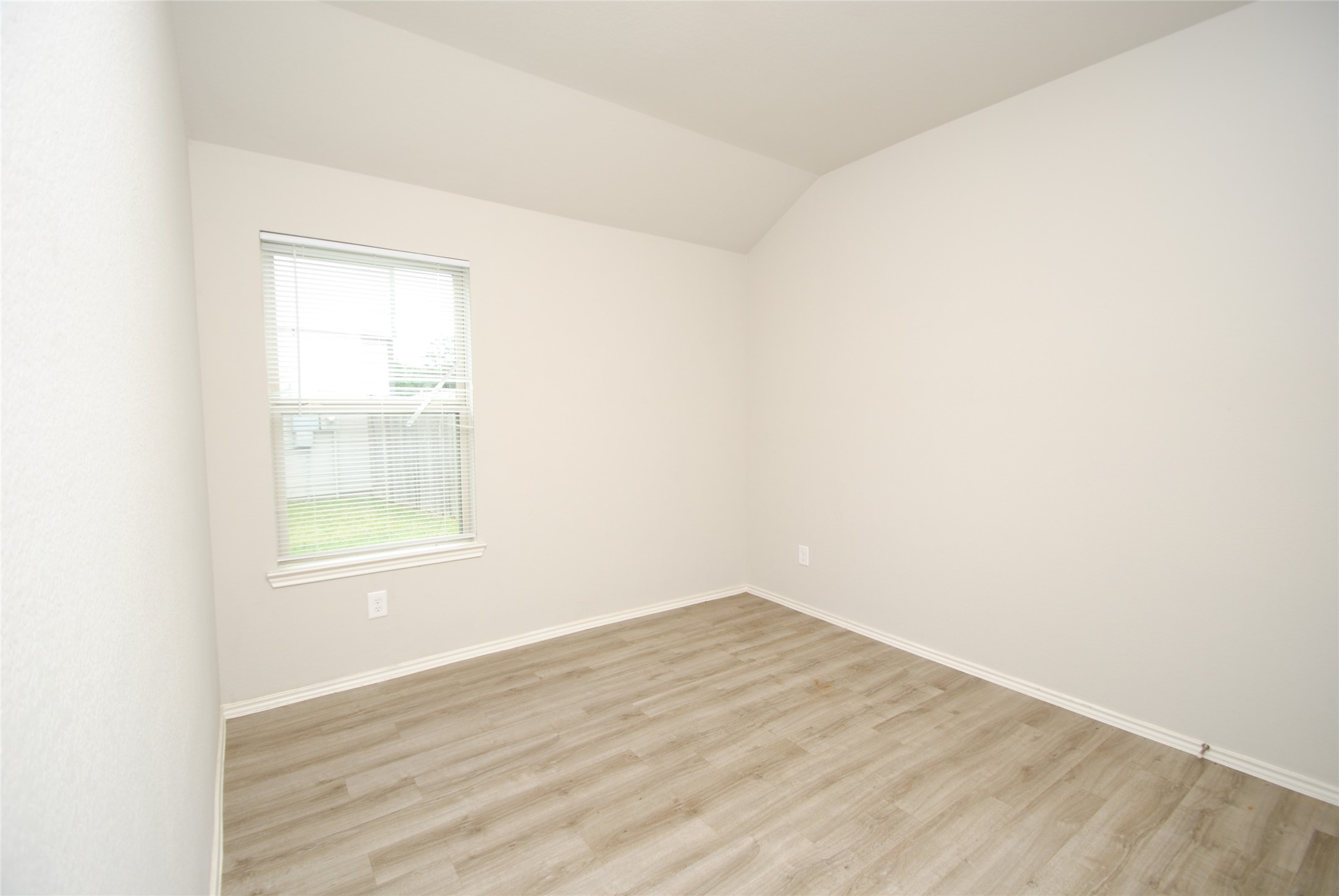 2006 Brixham Bluff Lane Spring, TX 77373 - Photo 12 of 23